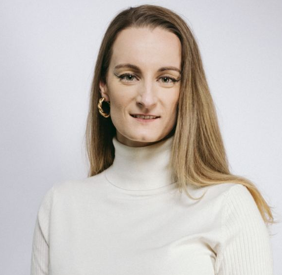 Katarzyna Mierzejewska, Head of People & Culture @ HR Hints